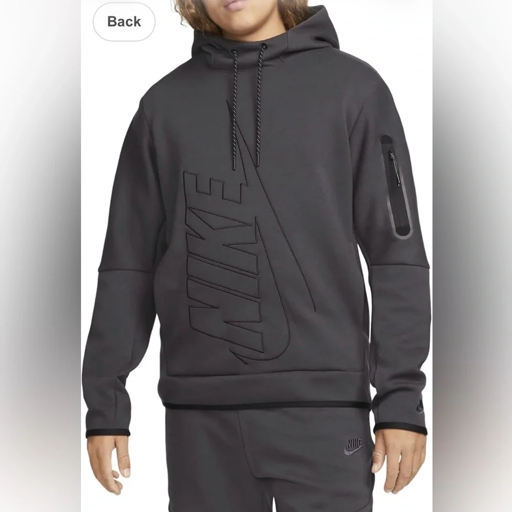 Nike Tech Set - Picture 1 of 12